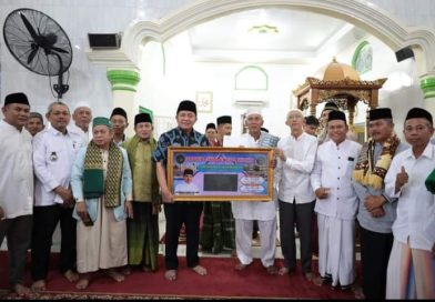 Gubernur Sumsel Mengapresiasi Semangat Warga Yang Bermukim Di Sekitar Masjid Al-Hikmah
